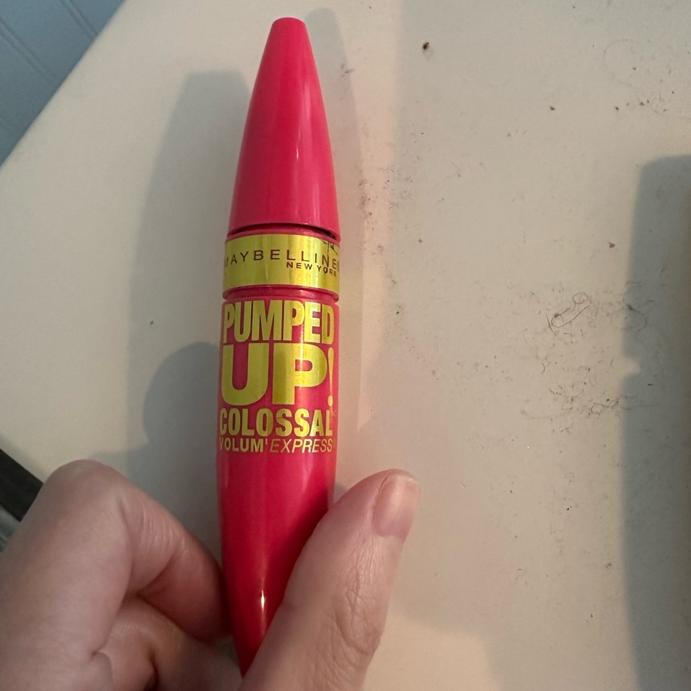 Assorted Mascara Collection - Picture 2 of 7